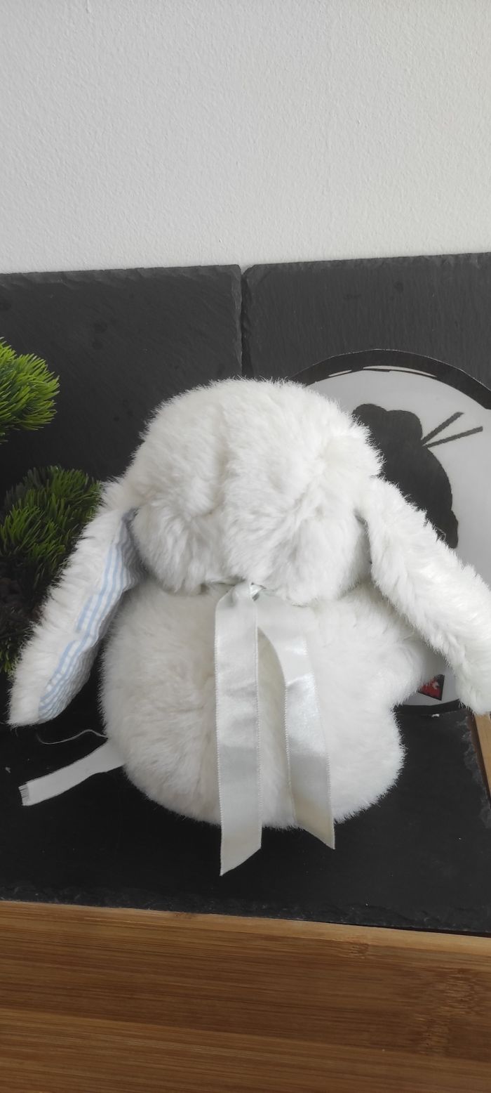 doudou peluche ancien vintage Lapin Chien Blanc Bleu Rayé Rayure Ruban Satin - photo numéro 2