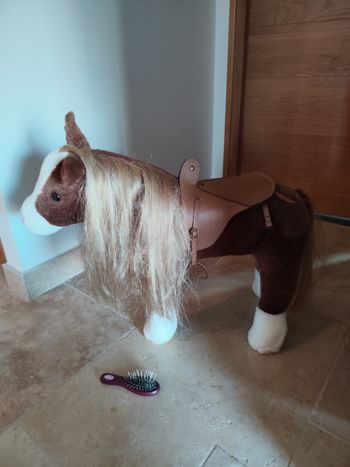 Cheval peluche
