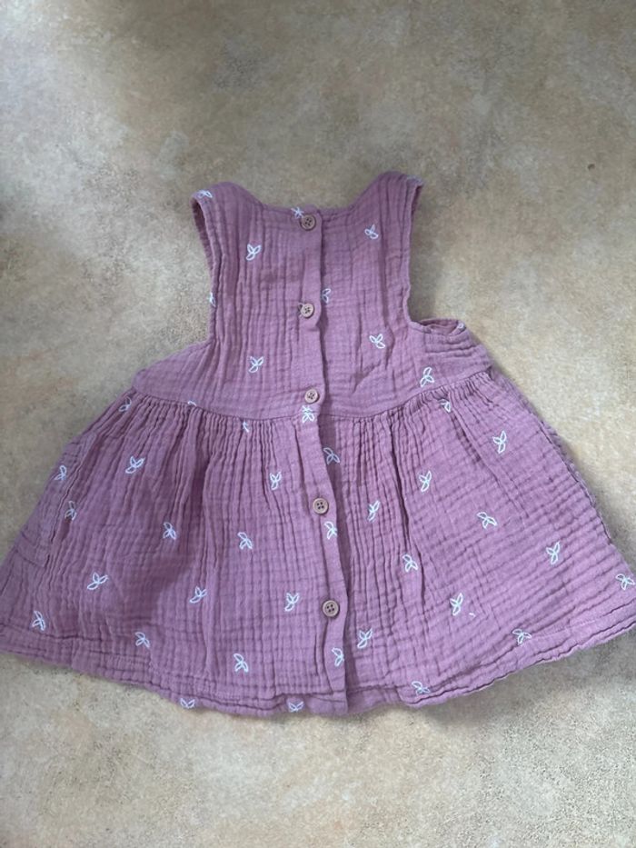 Petite robe - photo numéro 4