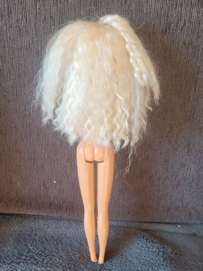 Barbie butterfly en excellent état - photo numéro 4