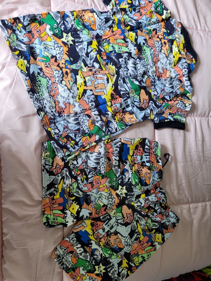 ensemble kenzo 8ans (30e) - photo numéro 6