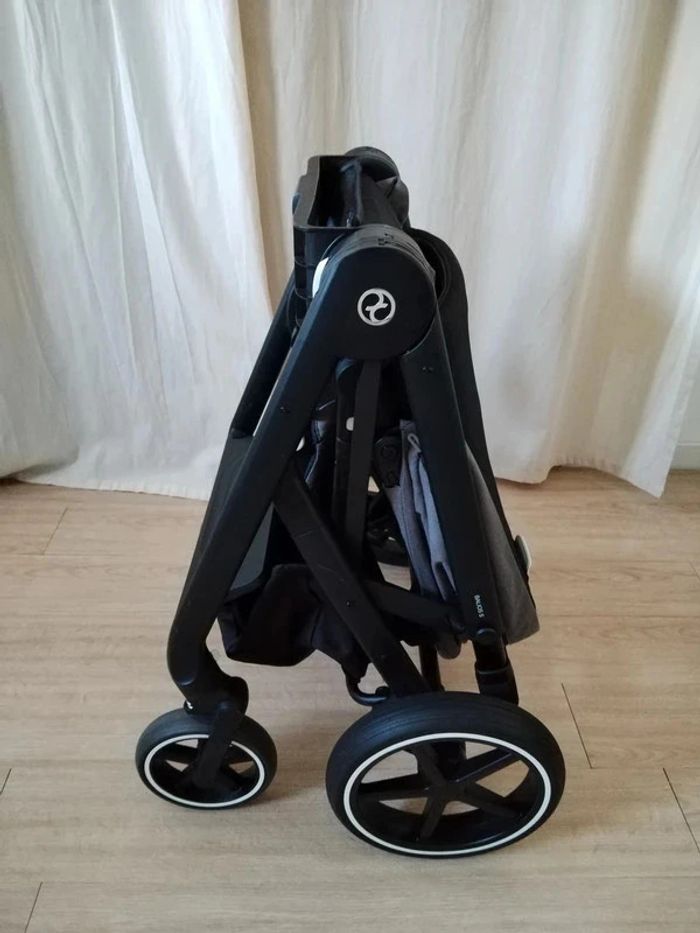 Poussette Cybex balios S lux + cosy B2 i-size + adaptateurs - photo numéro 9