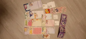 Lot feuilles et accessoires Diddl