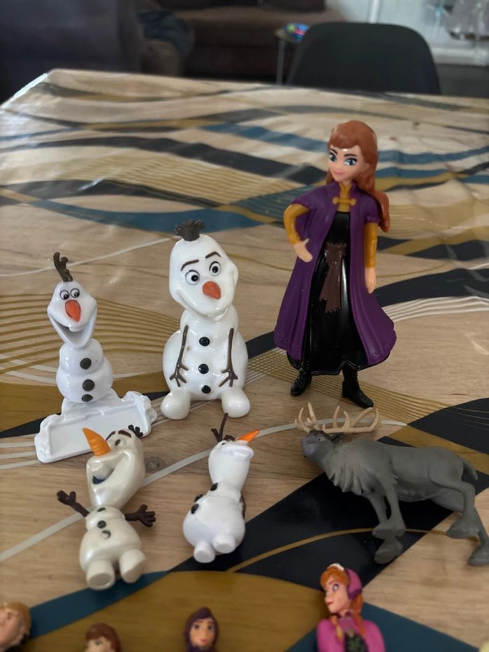 Figurine reines des neiges Elsa Anna olaf swen - photo numéro 2