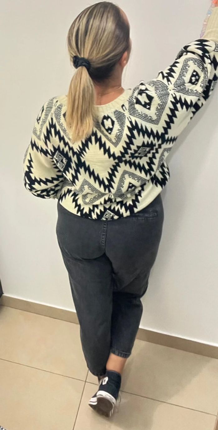 Pull Crème Et Noir Taille 42 - photo numéro 7