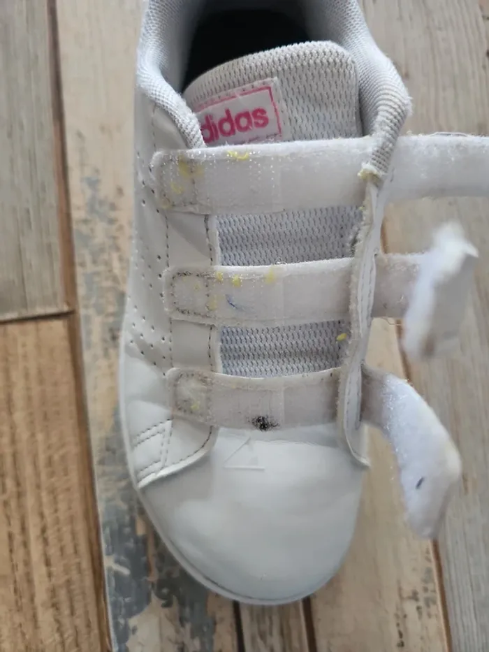 Basket fille Taille 31 marque adidas - photo numéro 2