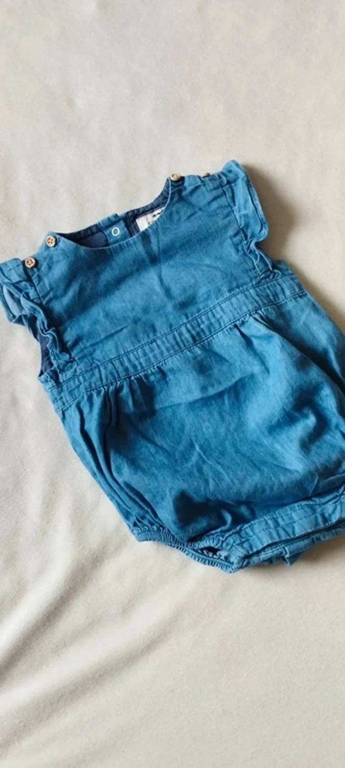 Barboteuse bleue 6 MOIS