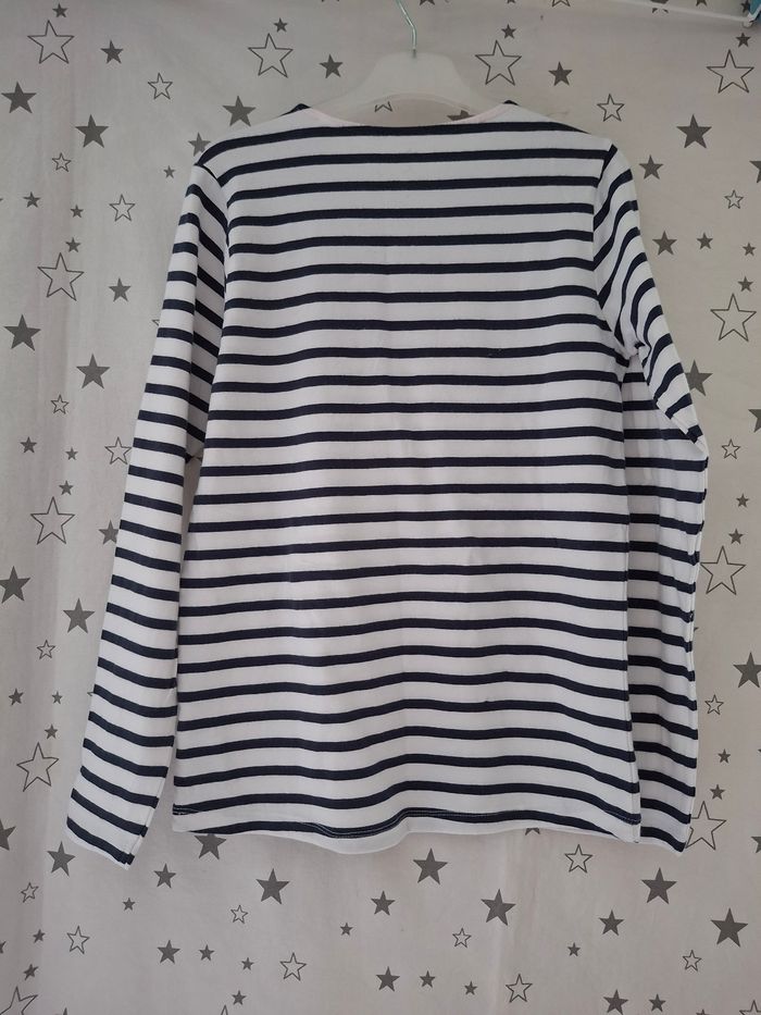 Tee-shirt rayé blanc et bleu marine avec un cœur rose 12 ans Okaïdi 
Très bon état ni trous ni tache - photo numéro 7