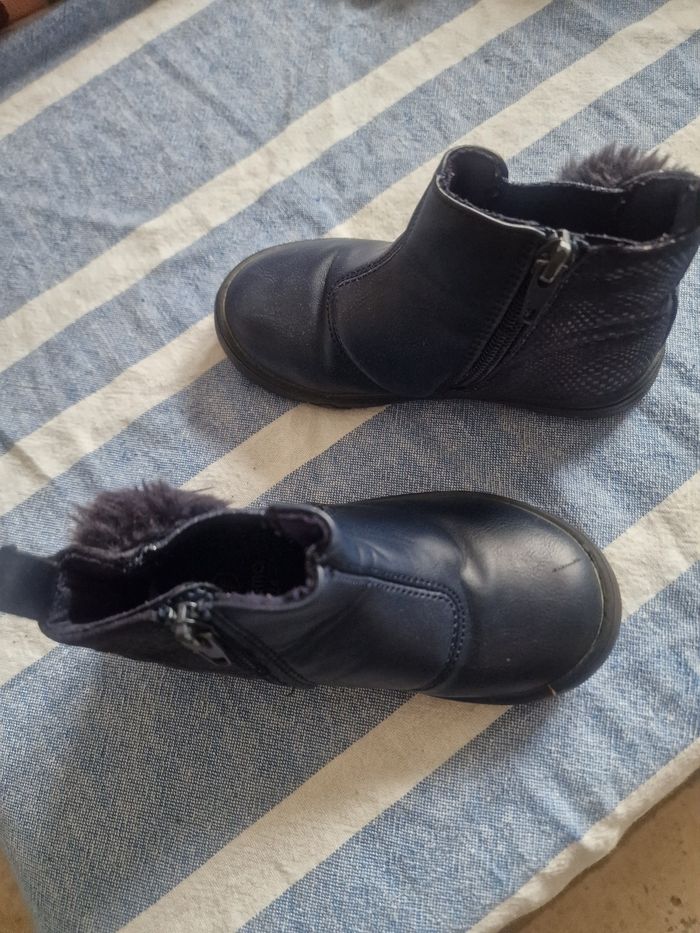 Bottines taille 24