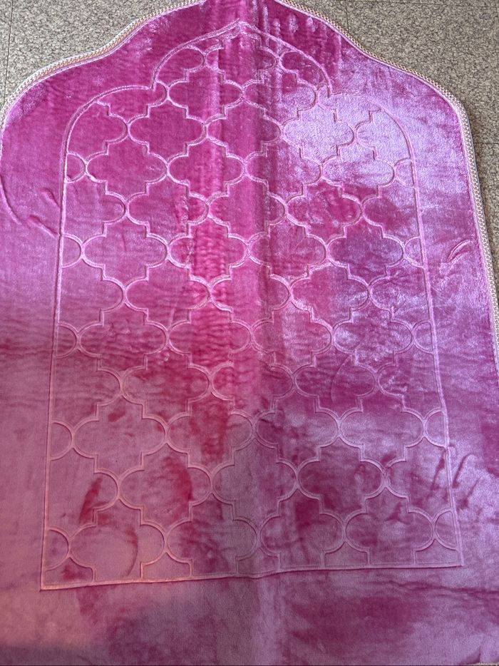 Tapis rose - photo numéro 2