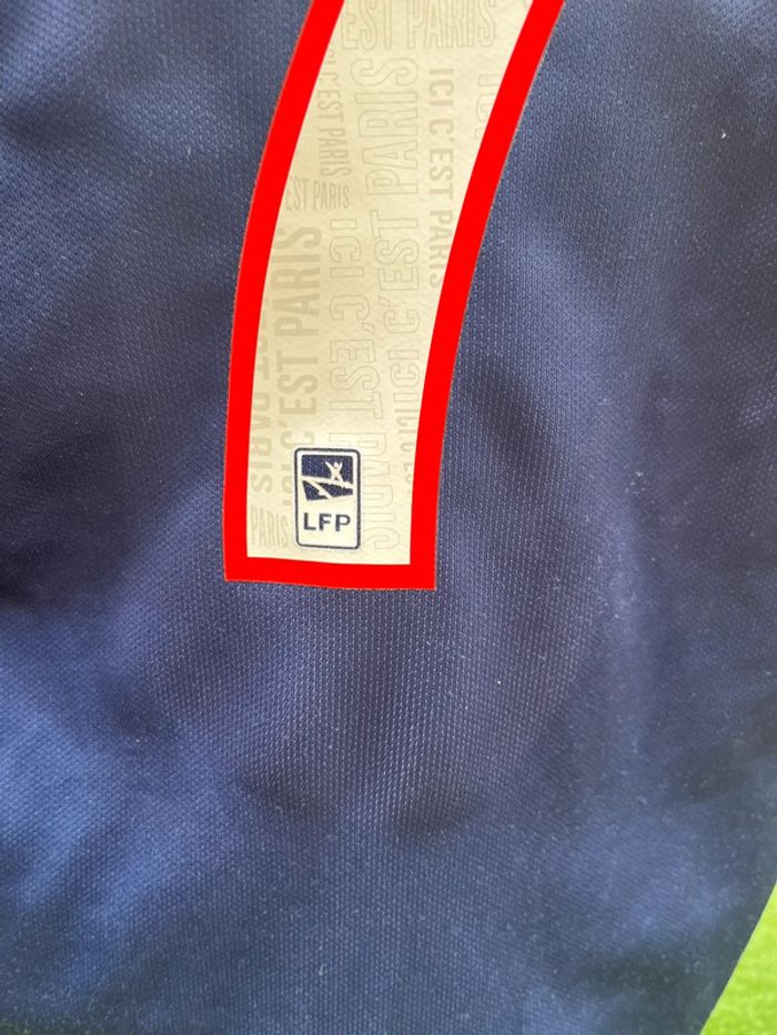 Maillot Mbappé PSG - photo numéro 3