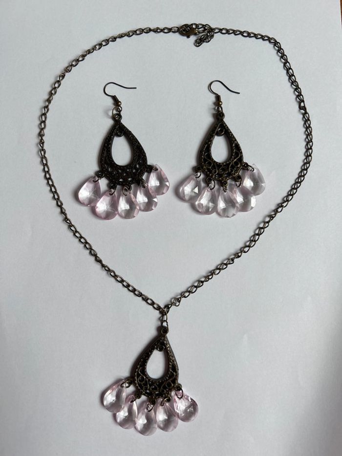 Neufs ensemble collier/ Boucles d’oreilles style quartz rose - photo numéro 5