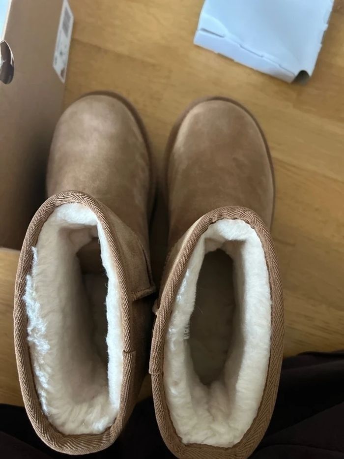 Ugg Classic mini Boots  40 - photo numéro 6