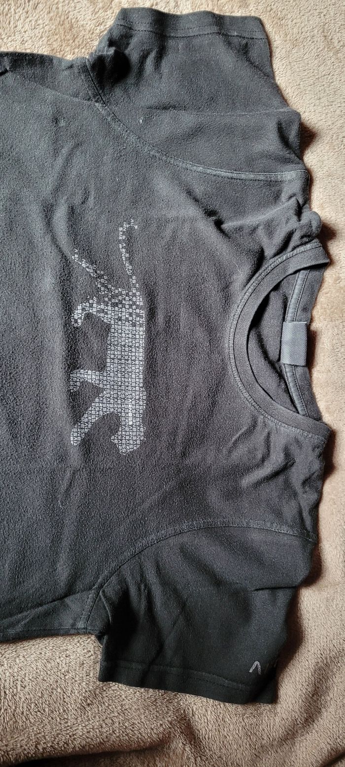 Tee-shirt - photo numéro 2