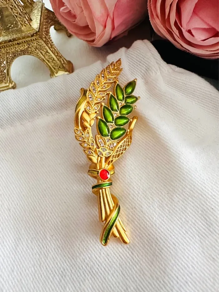 🌿Broche artisanale or vietnamien – élégance traditionnelle & éclat unique - photo numéro 2