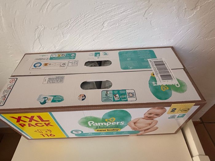 Couches Pampers harmonie taille 2 - photo numéro 2