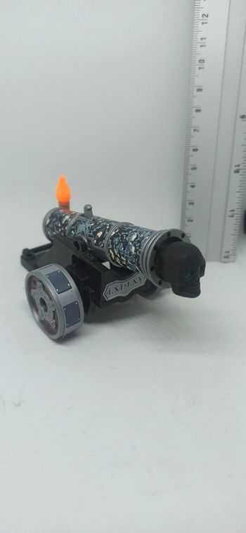 Canon pirate camouflage avec projectile tête de mort playmobil
