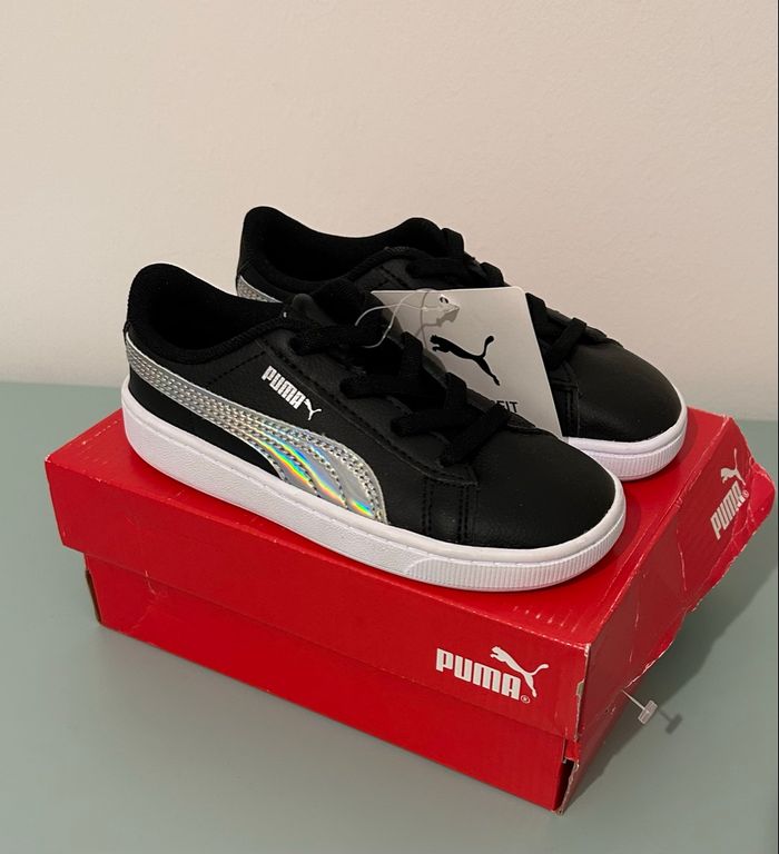 Baskets Puma Vikky V2 neuves