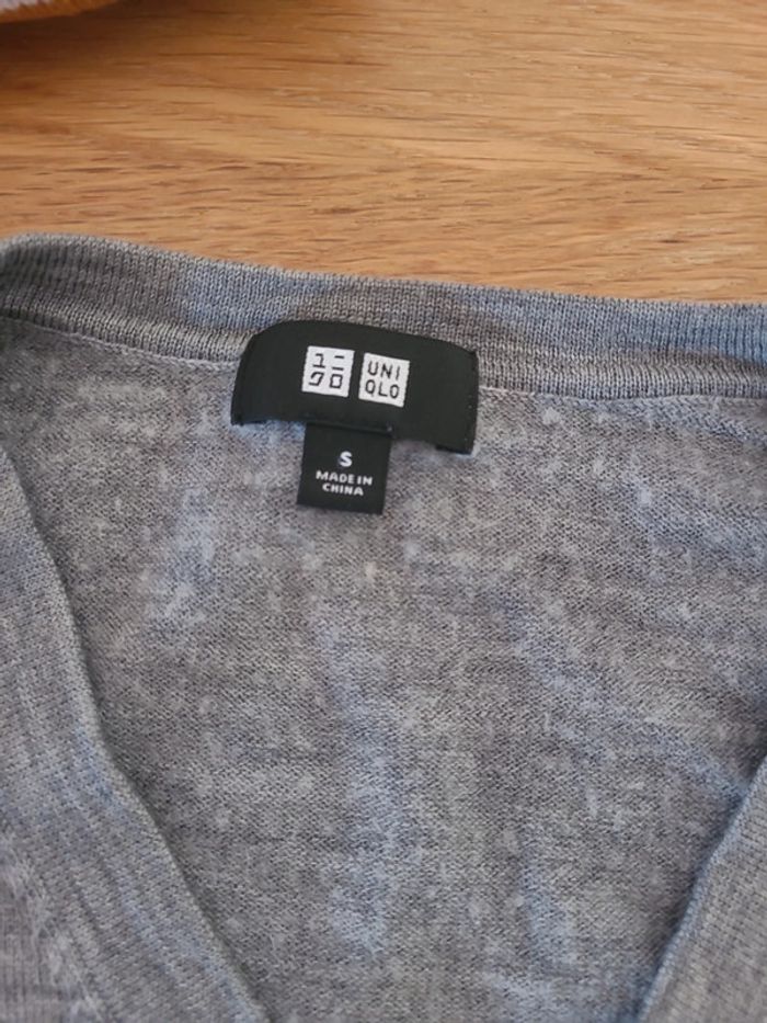 Pull en laine uniqlo taille S - photo numéro 2