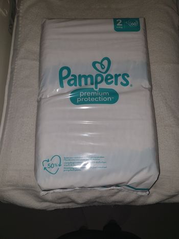 Couches pampers