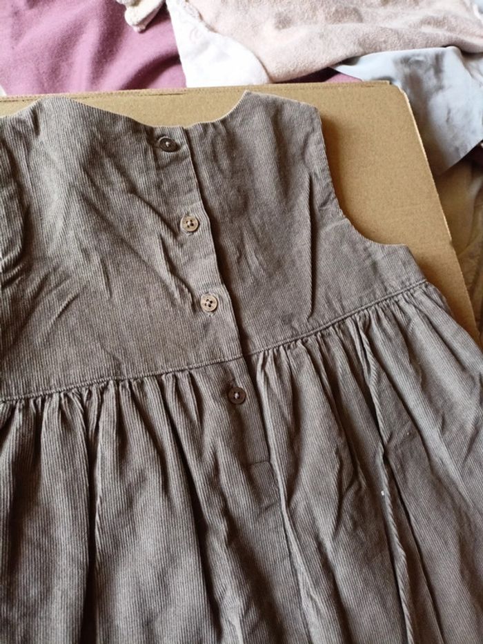 Robe Cyrillus - photo numéro 5