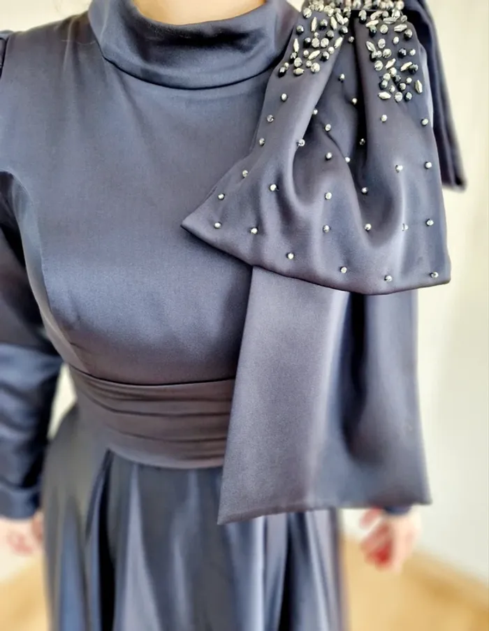 Robe de soirée - photo numéro 2