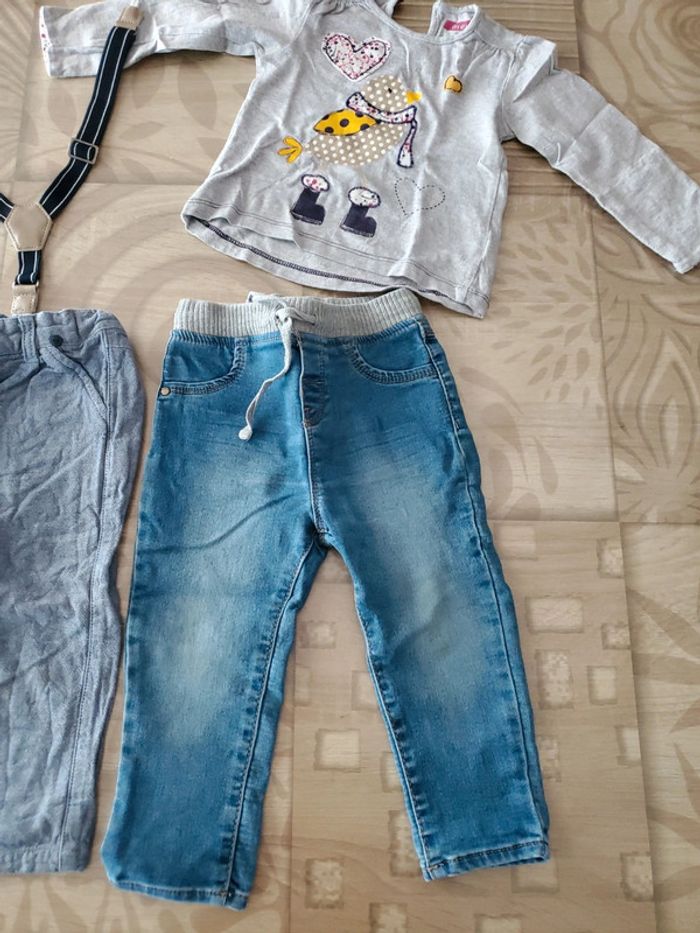 Lot 2 jeans 1 T-shirt 80 cm 18 mois In Extenso - photo numéro 3