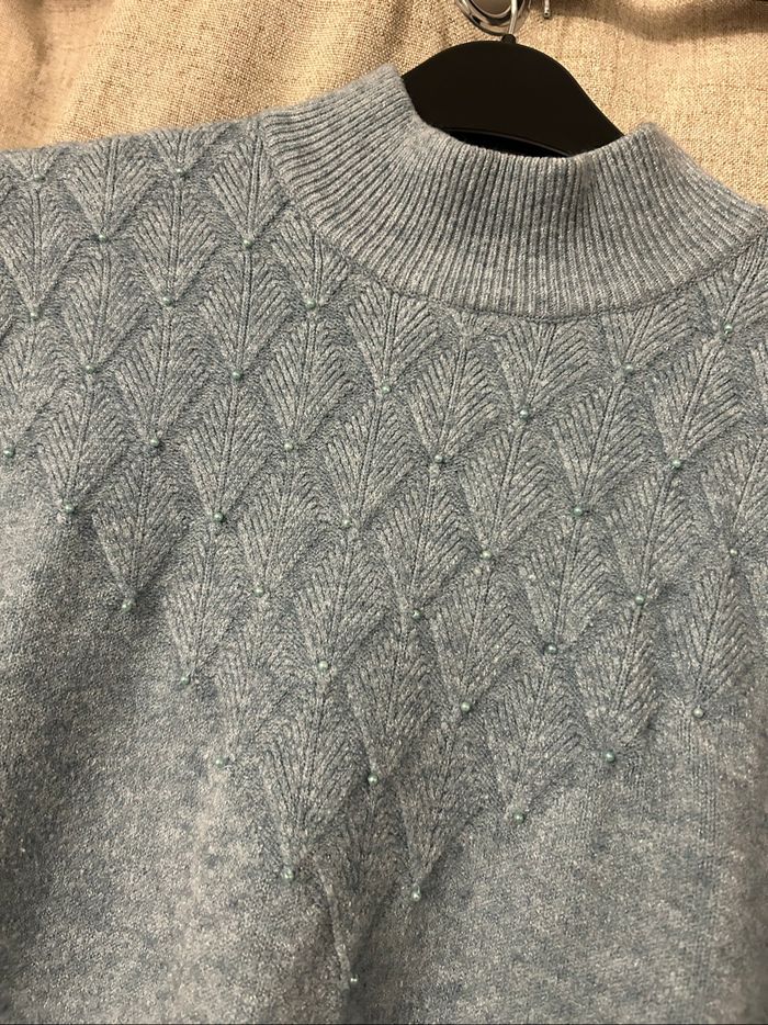Pull avec perle - photo numéro 7