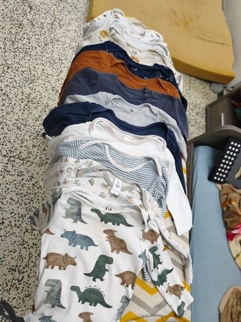 Je vends lot de body pour bebe