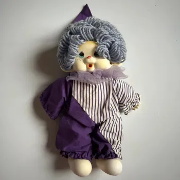 Peluche singe kiki clown violet
