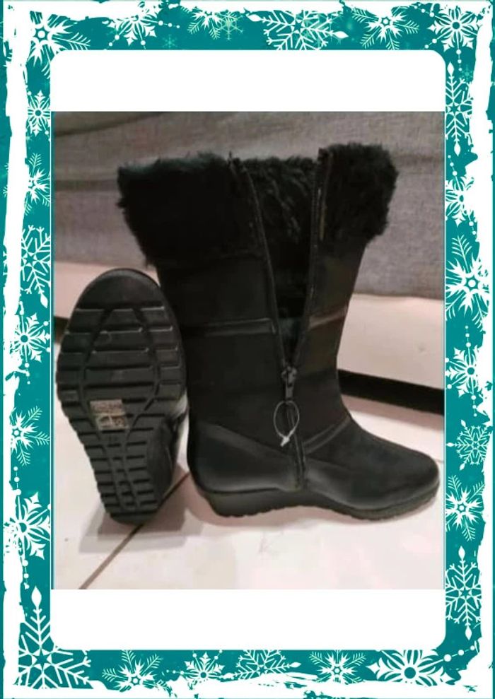 Bottes fourrées noire 36 mais taille petit - photo numéro 4