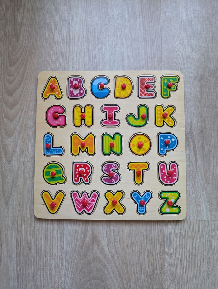 Puzzle en bois lettres - photo numéro 5