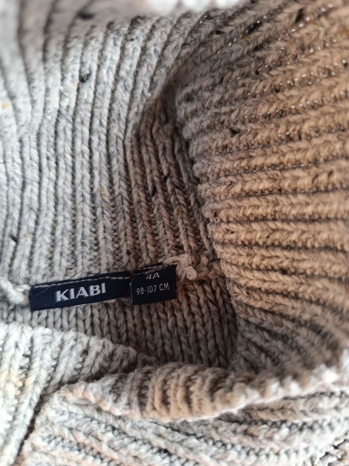 Pull gris avec torsades - photo numéro 2