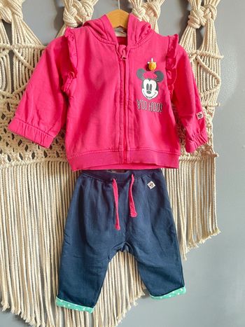 Ensemble jogging Minnie