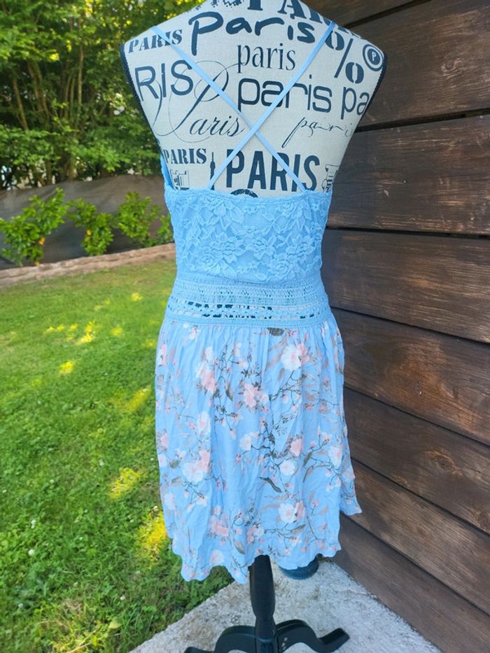 Magnifique robe fleurie fluide légère ajourée L - photo numéro 6