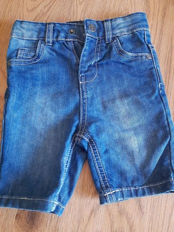 Short 12 mois