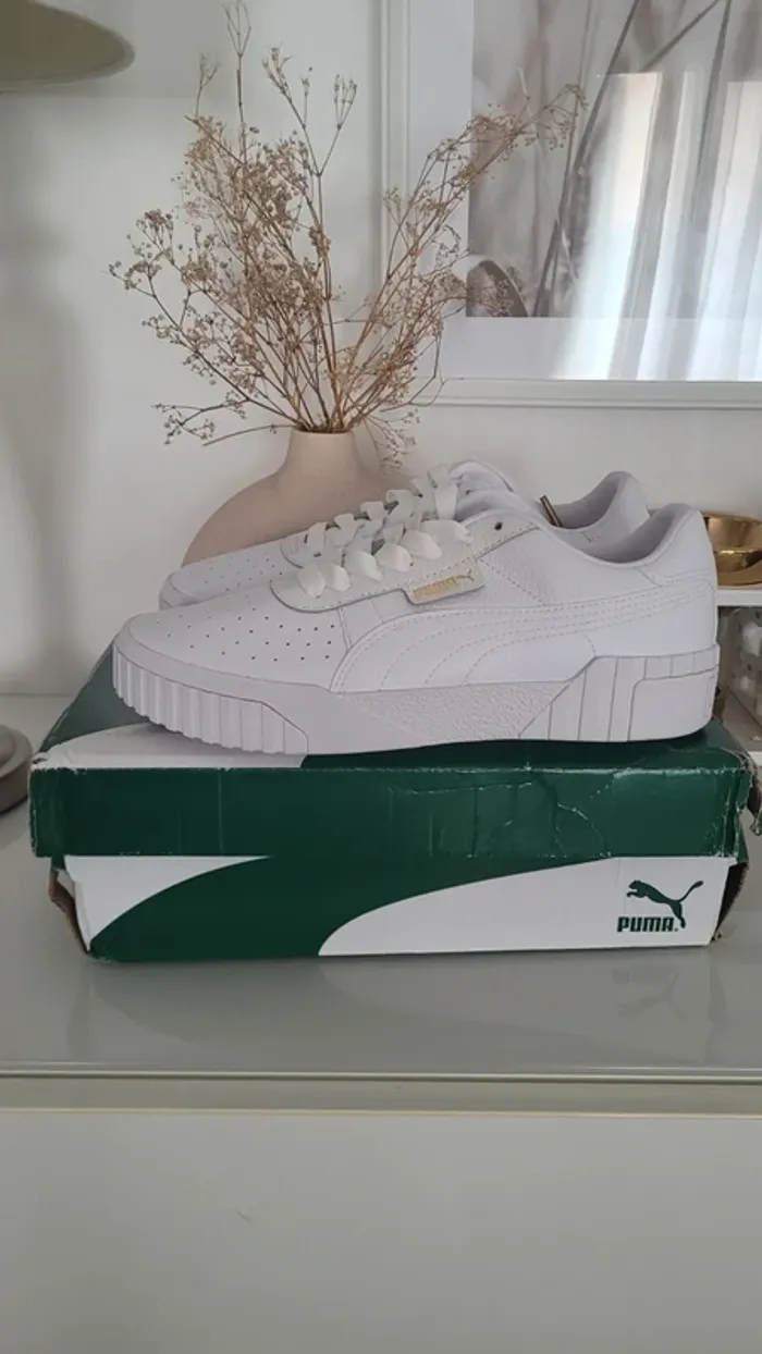 Puma Cali Fashion Femme 38.5 neuves - photo numéro 12