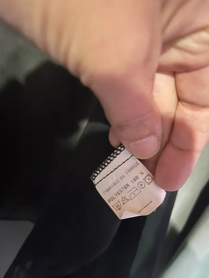 Style chemise noire transparente - photo numéro 4