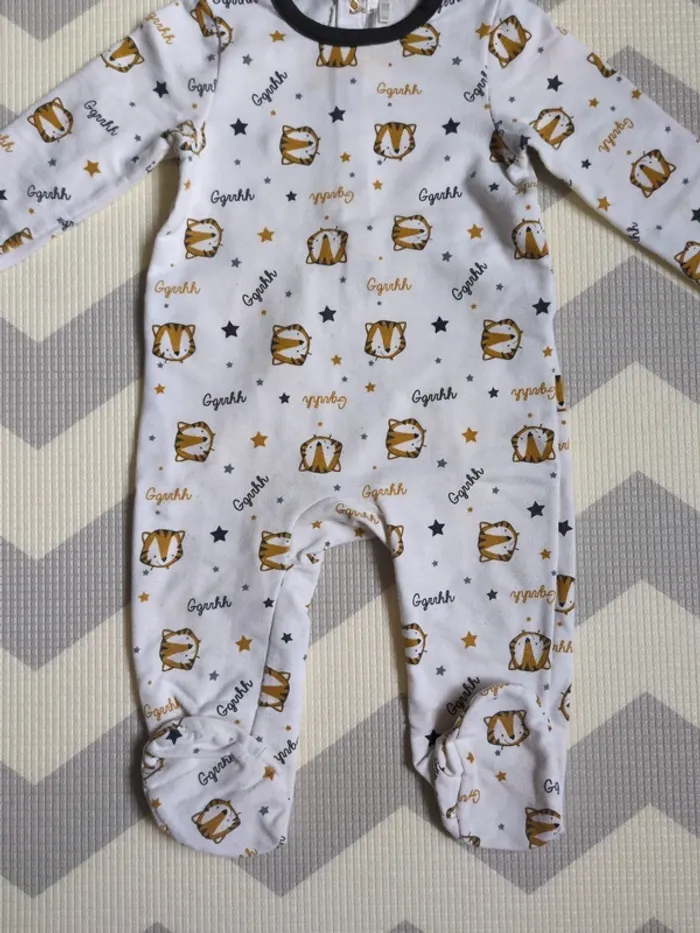 Lot 2 pyjamas grenouillères Orchestra 18 mois - photo numéro 2