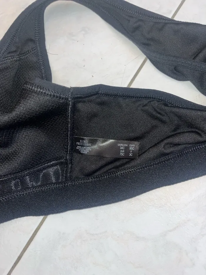 Brassière de sport - photo numéro 2