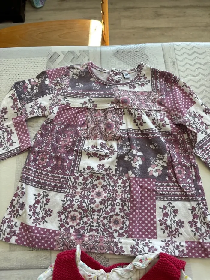 Lot 2 robes 12 mois - photo numéro 2