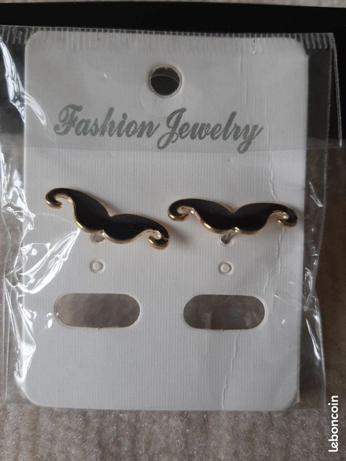 Lot de 9 paires de boucles d'oreilles - photo numéro 3