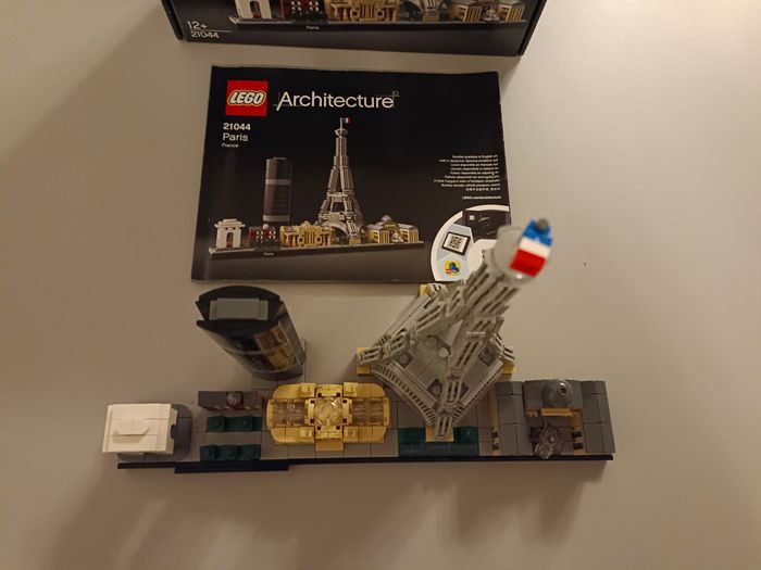 Lego Architecture Paris 21044 - photo numéro 3