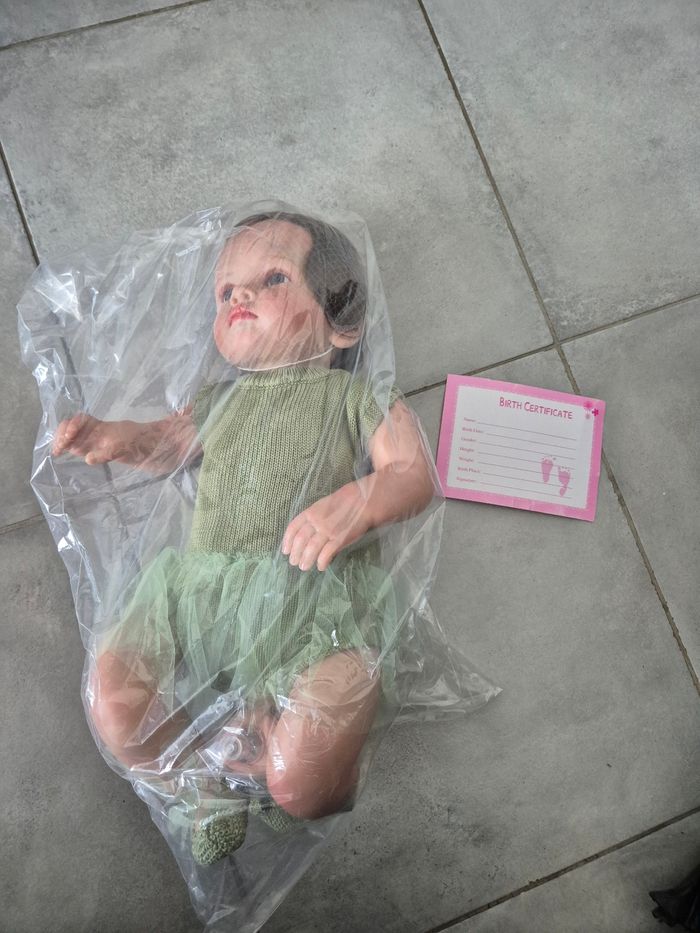 Poupée Reborn 55cm Neuf