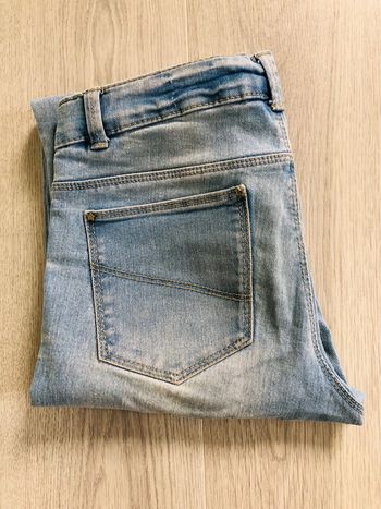 Jean regular taille 10 ans kiabi étoiles