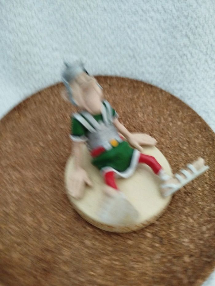 Figurine Astérix Soldat Romain - photo numéro 2