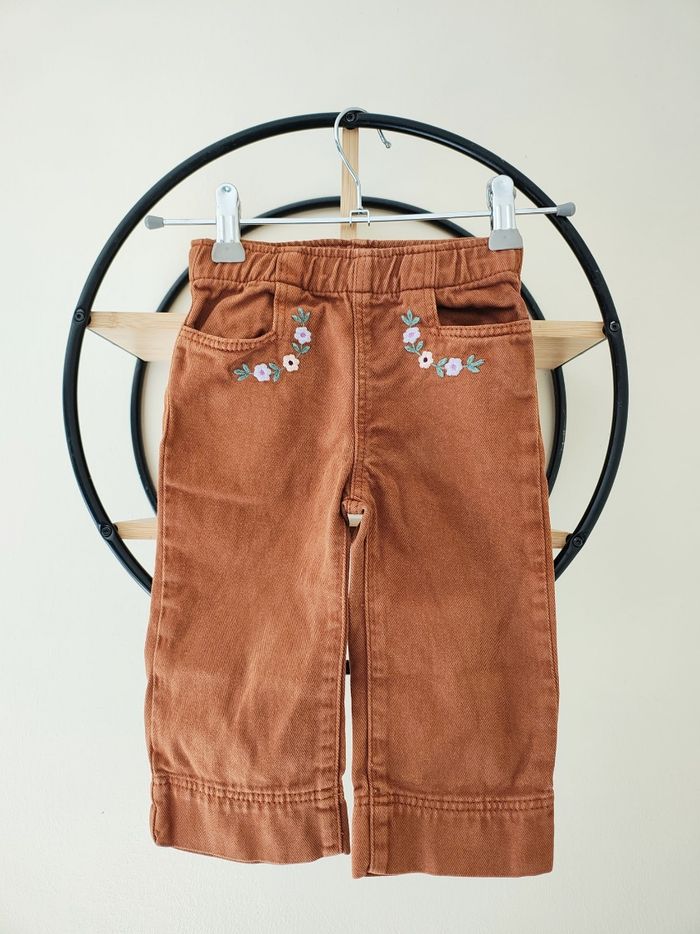 18 mois pantalon brodé