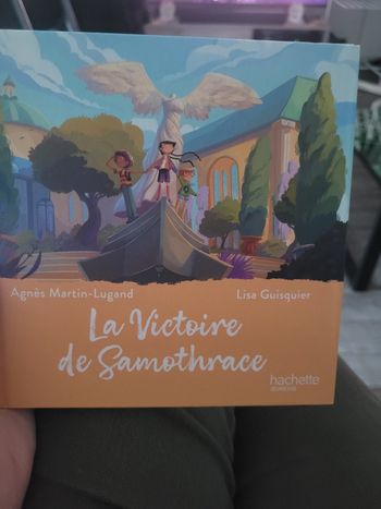 Livre"la Victoire de Samothrace"collection MacDo