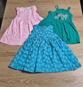 Lot robes été 18 mois 