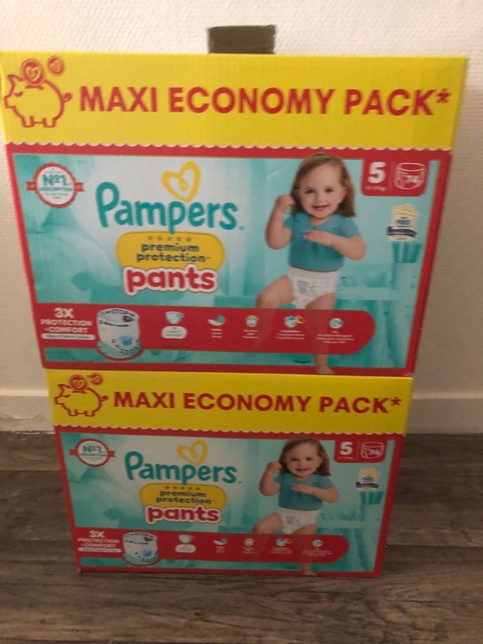 2 carton de couche Pampers taille 5